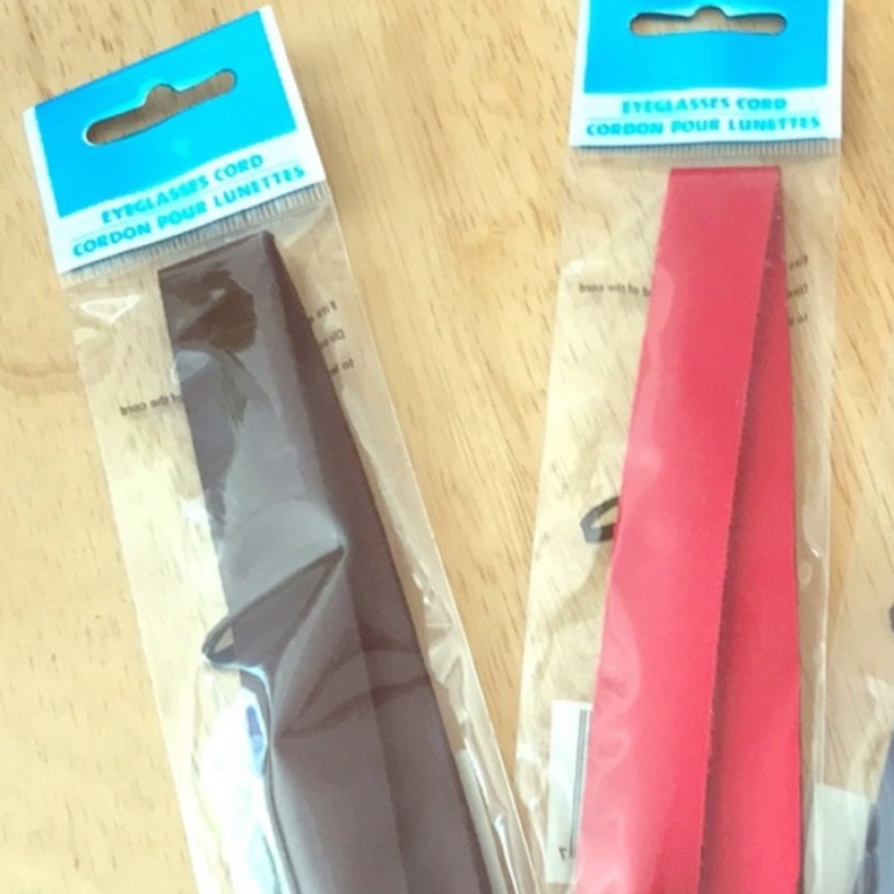 Sunglass neoprene holder for boating 2 pack